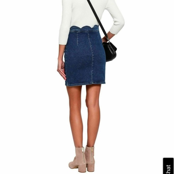 Euc MAJE scallops waist line denim skirt size 40 - Picture 3 of 7